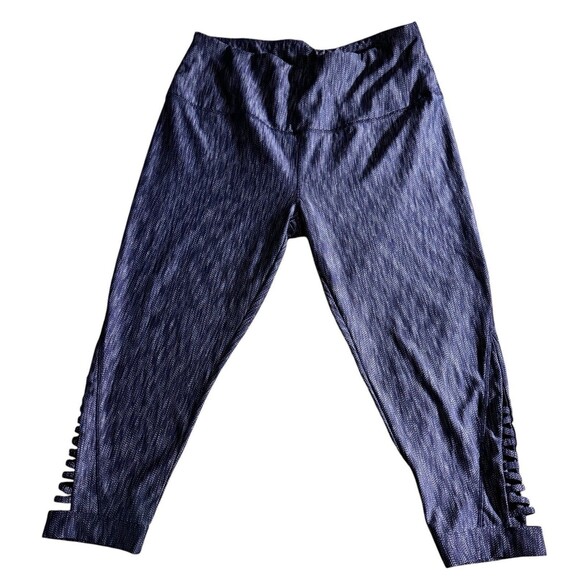 Women's Danskin Now Navy Blue - Black Athletic Capri's Size XL 16-18 lot of 2 - Picture 10 of 12